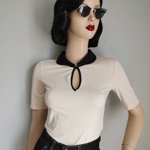 Keynote Blouse in Cream size Small